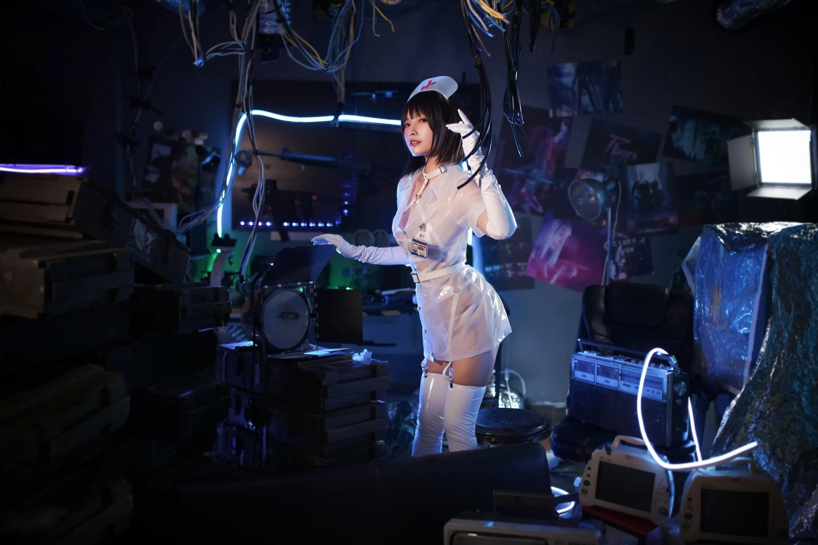 Neko-薇薇 – NO.11 透明护士 [51P]插图7